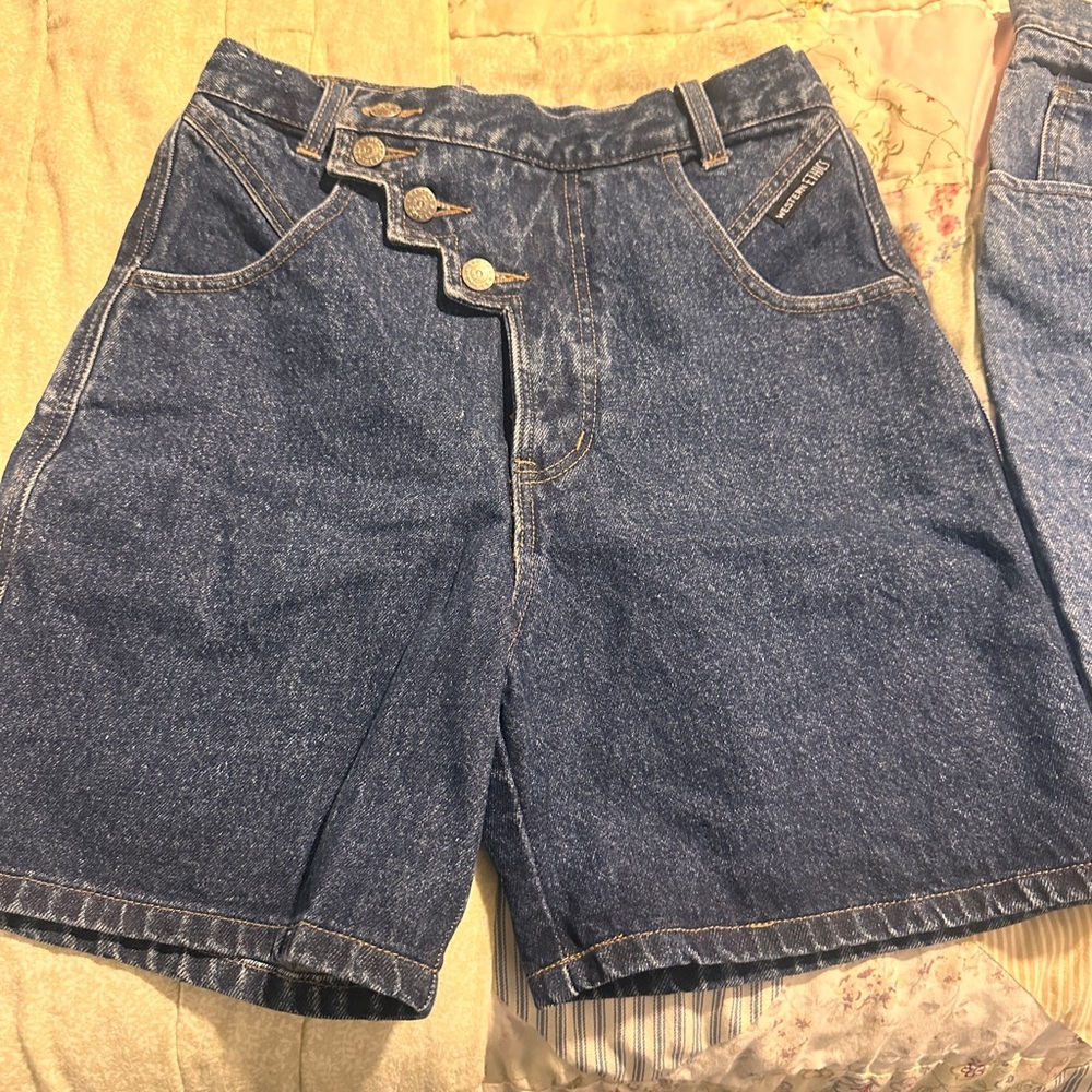 Vintage High-Waist Button-Front Denim Shorts in Dark Blue & Skirt